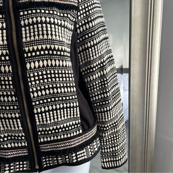 H&M Womens Sweater Black And White Pattern Size 10 - Picture 3 of 8